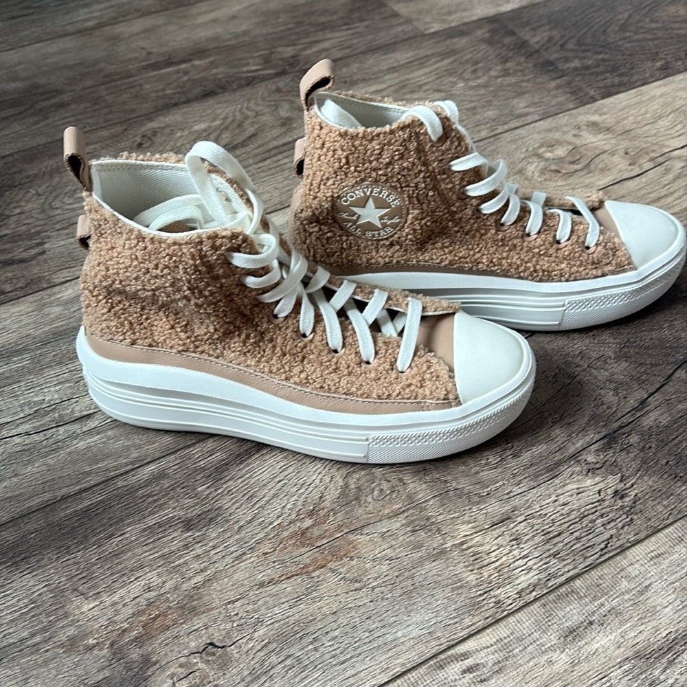 Converse Teddy Platforms